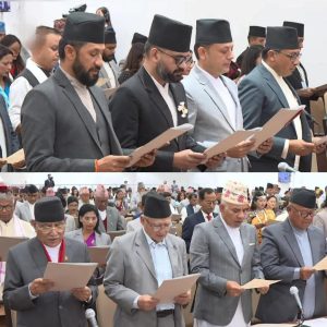 नवनिर्वाचित प्रतिनिधि सभाका सांसदहरूले पद तथा गोपनीयताको शपथ